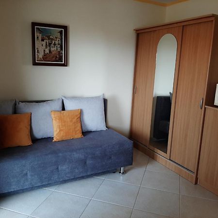 Madach Apartman Heviz Luaran gambar