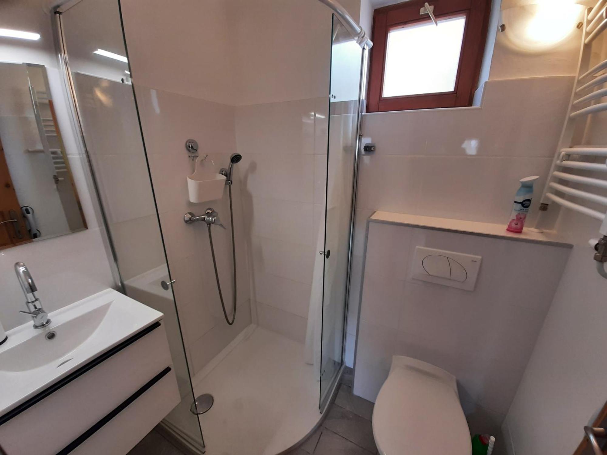 Madach Apartman Heviz Luaran gambar