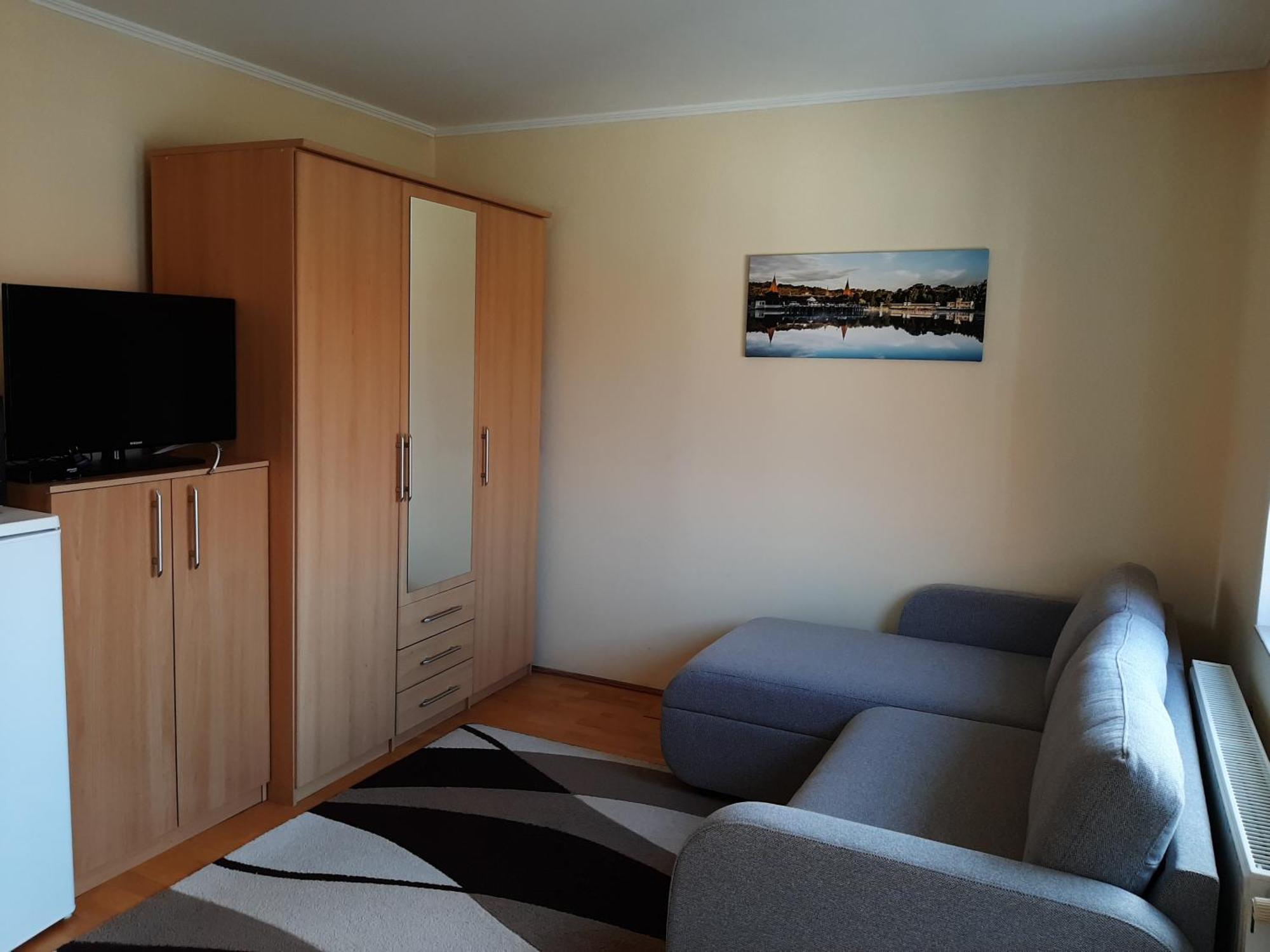 Madach Apartman Heviz Luaran gambar